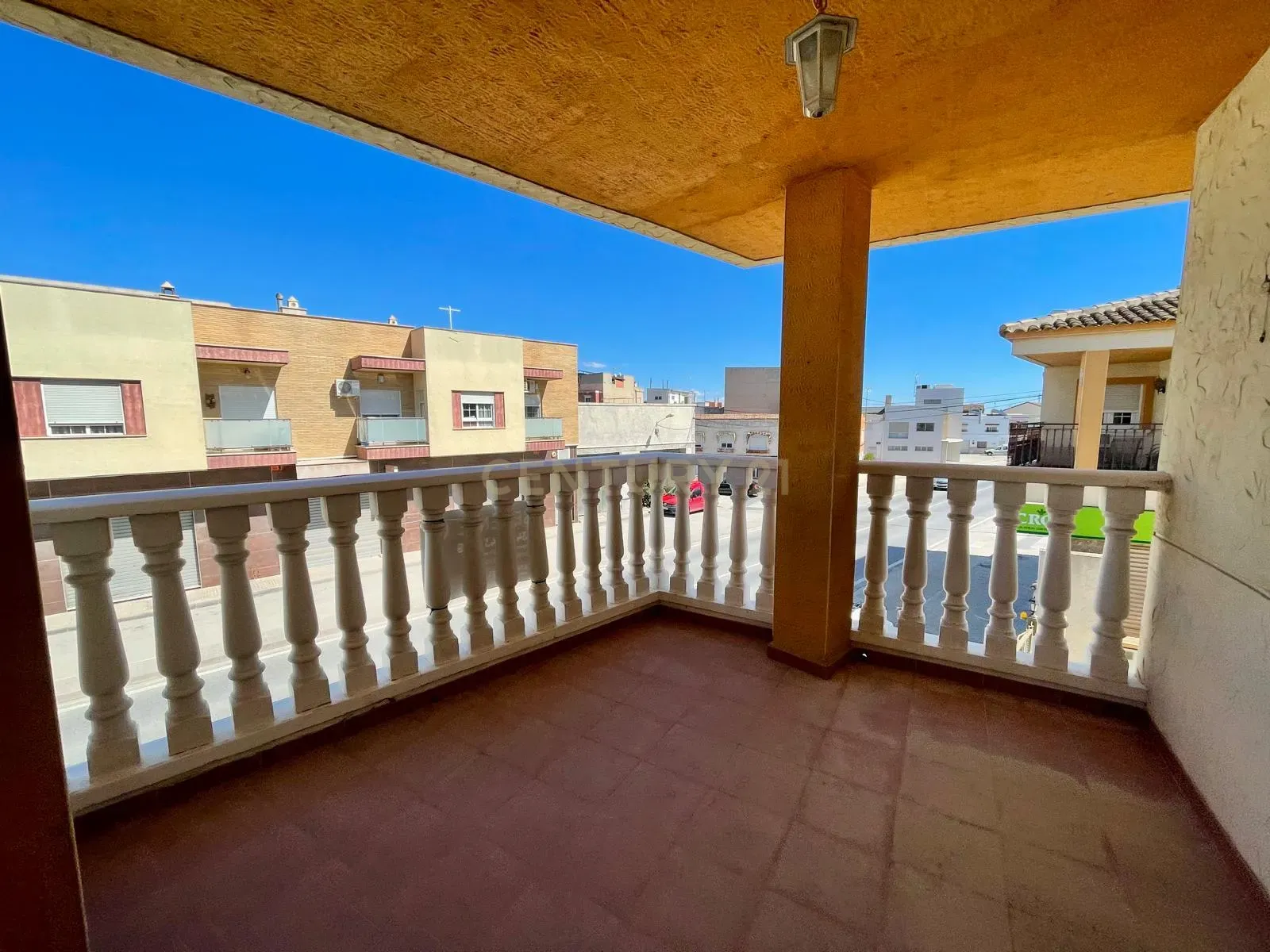 Duplex Moderno com Terraço e Varanda em Alacant/Alicante - Image 21